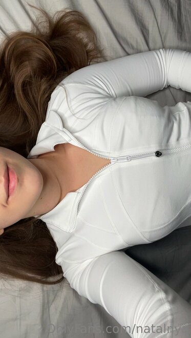 Pics by @onlyforfan_online(411)