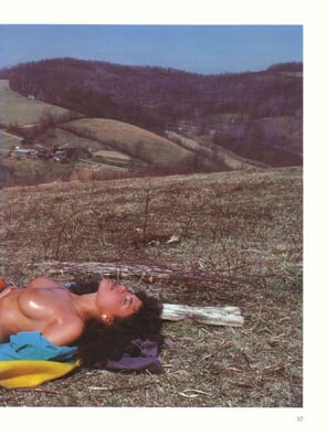 zdjęcie amatorskie Playboys College Girls Magazine 1988-058