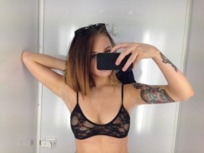 amateur-Foto Sheer black bra