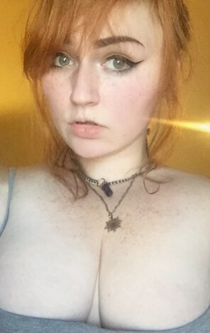 amateur pic Sexy Redhead