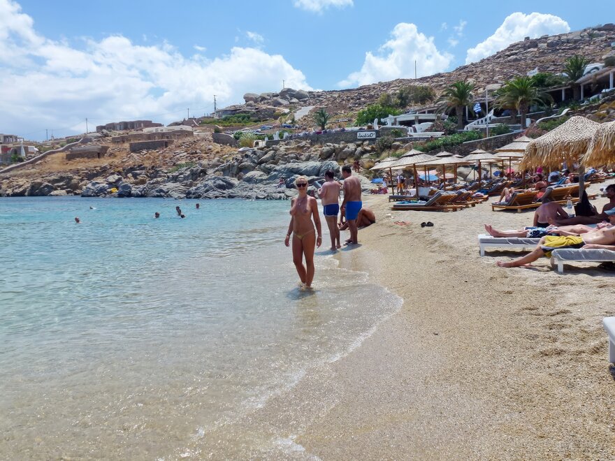 LetsGoToTheBeach-018-topaz-faceai-enhance-2x