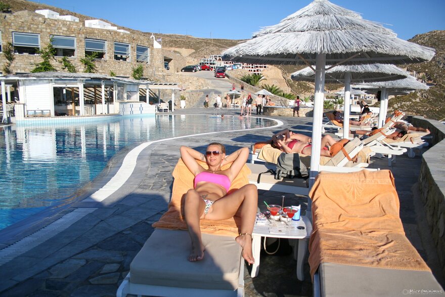 MicroOrcidInPublic-002-topaz-sharpen-faceai