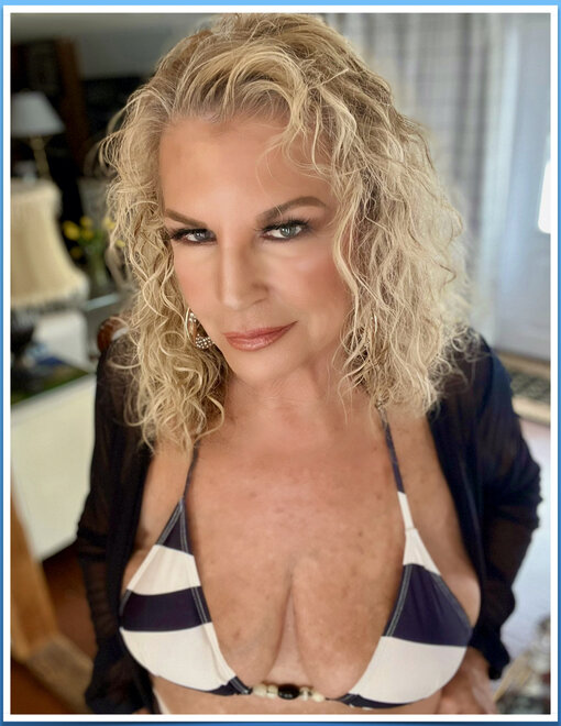 ‎Exposed V4.‎117 nude