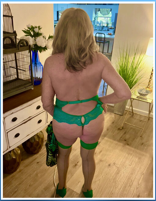 ‎Exposed V4.‎145 nude