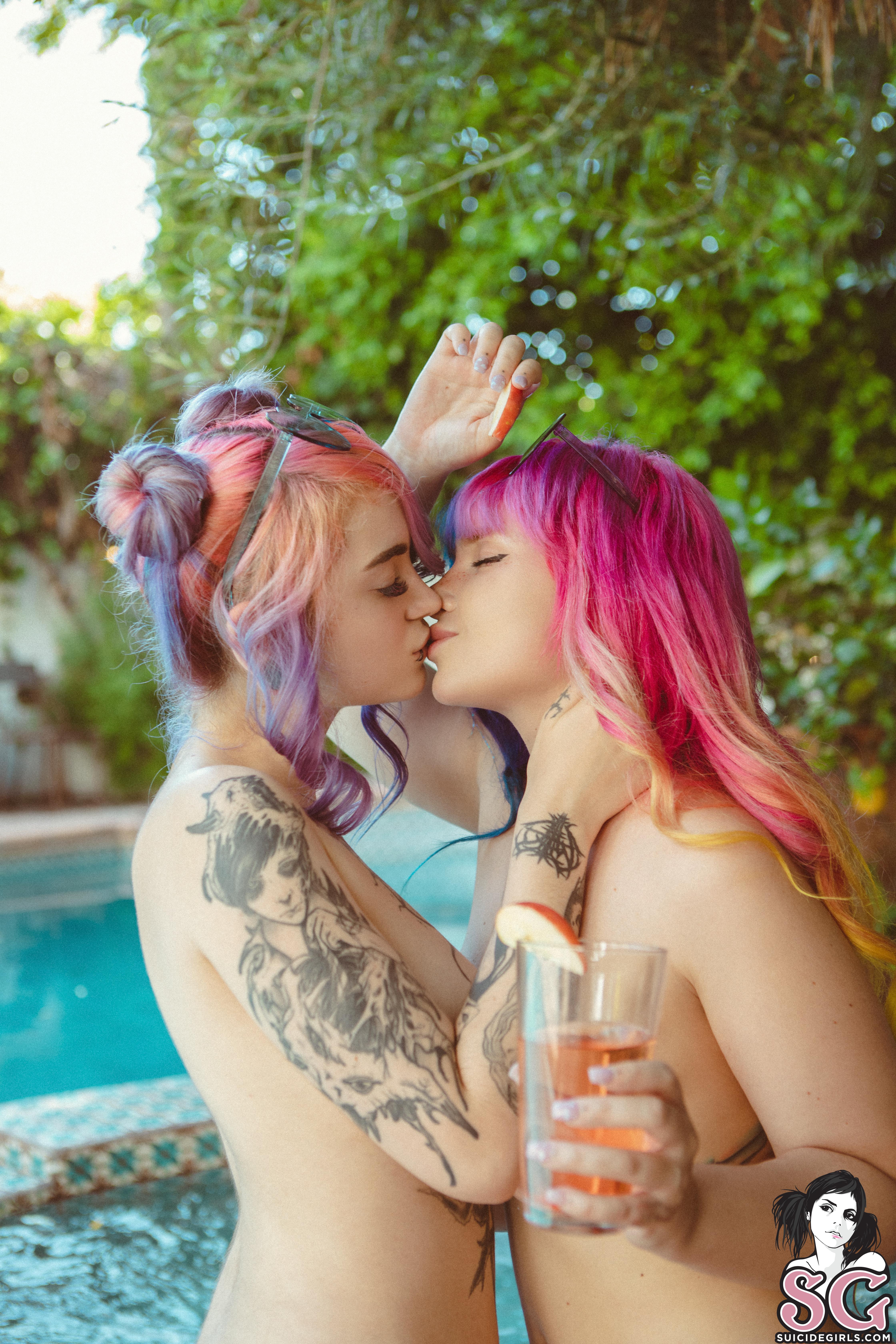 amateur photo 3341907f071b9ca748c7d7c3c5c704be