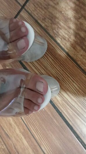 Lewd clear heels 2 – 985 pics