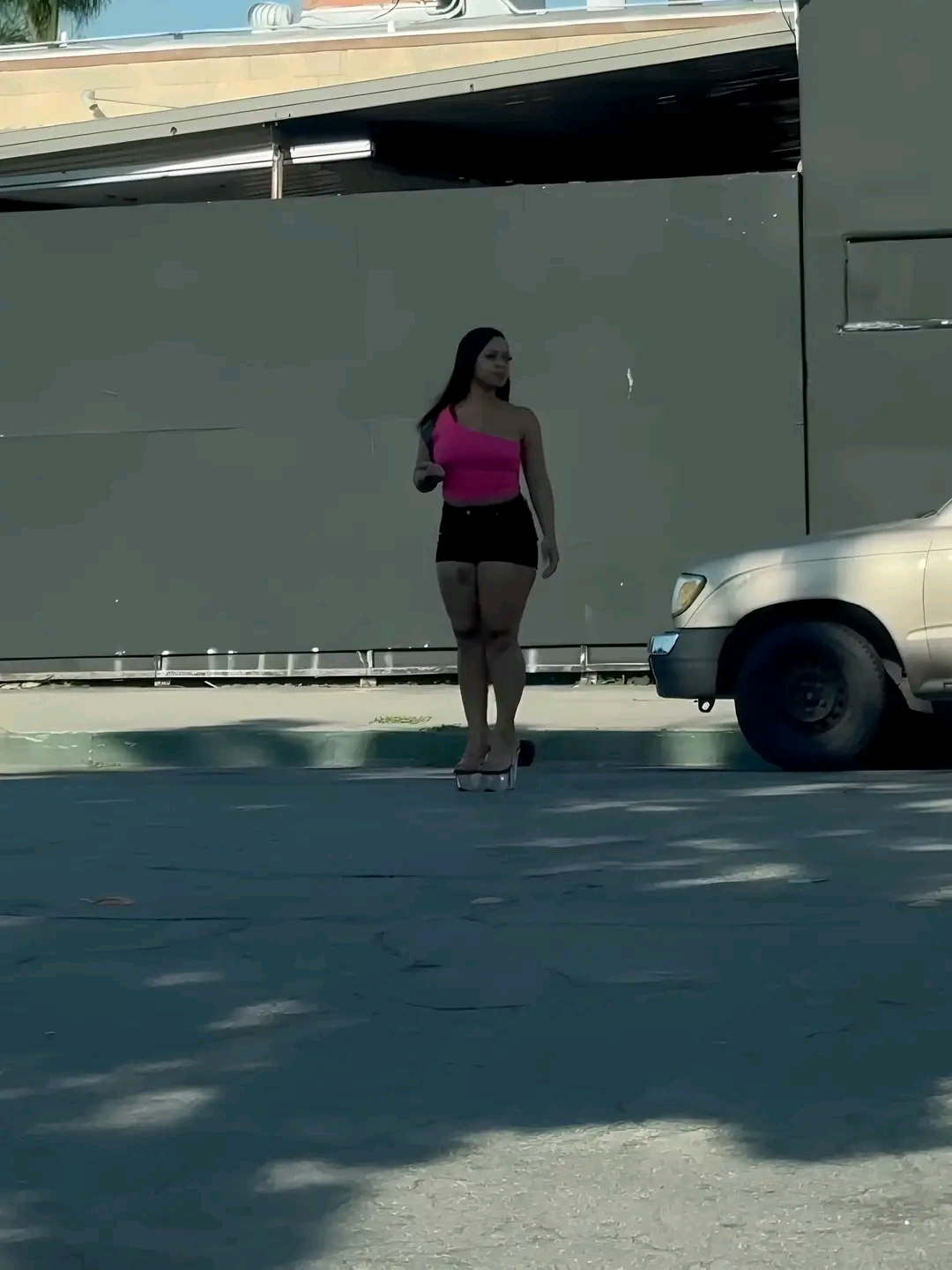 amateur photo 1758323955381