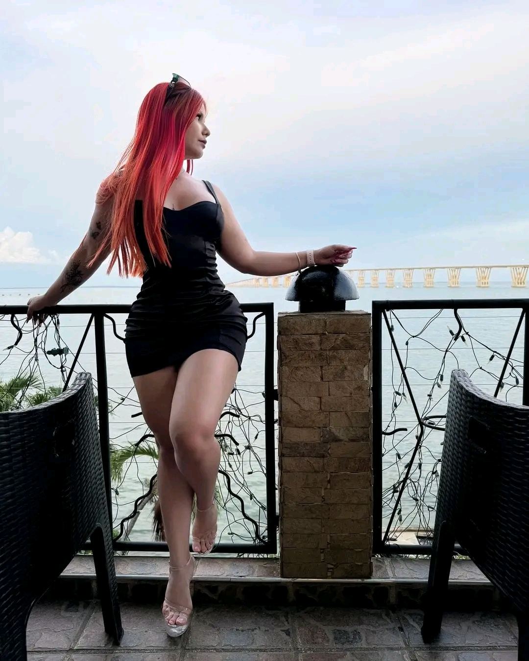 amateur photo 1758497661116