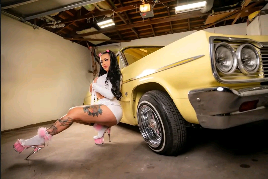 amateur photo 1758646613901