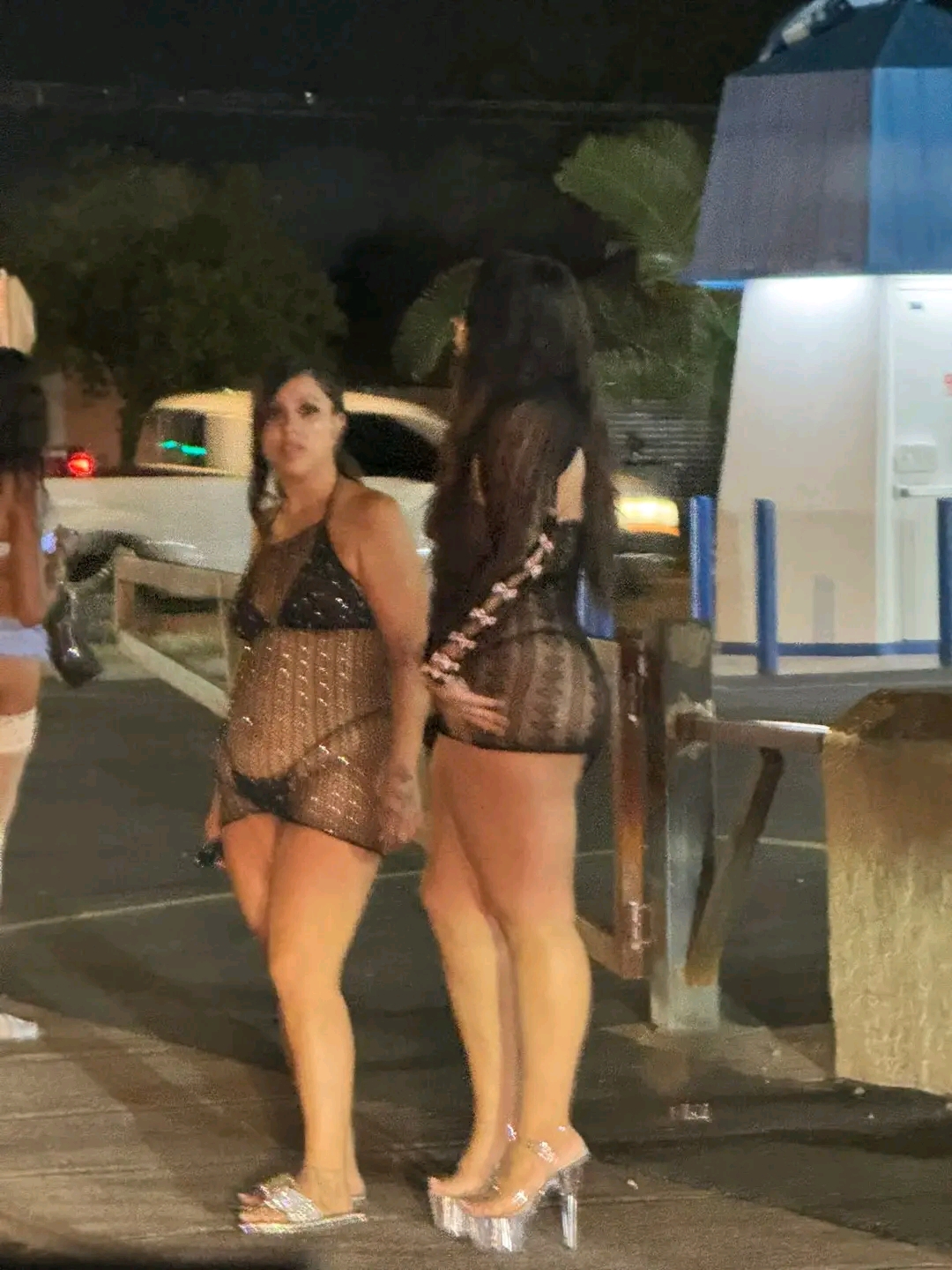 amateur photo 1759599256872