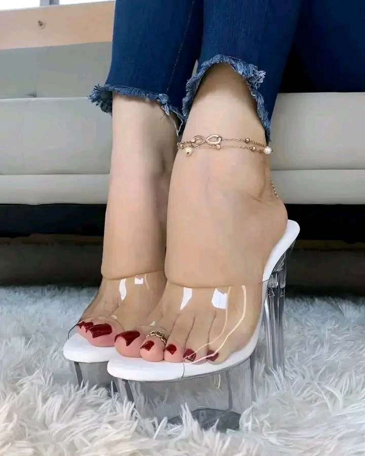 amateur photo 1760892597114