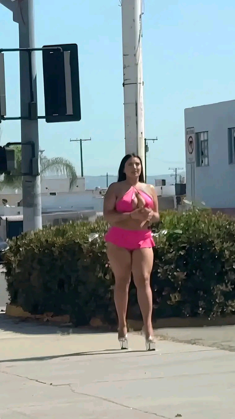 amateur photo 1760968552736