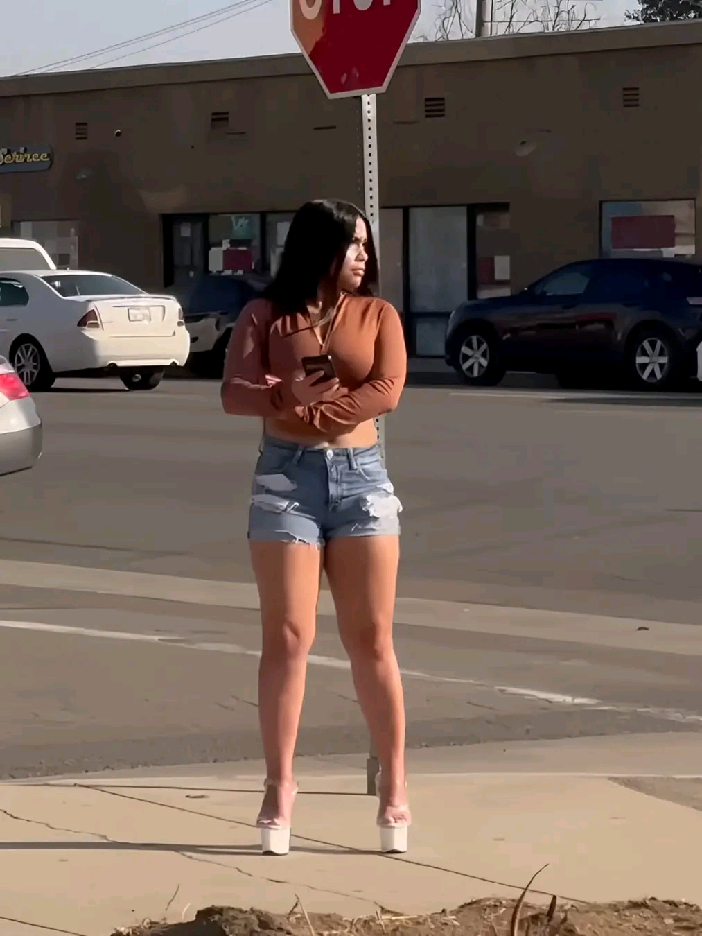 amateur photo 1761836185412