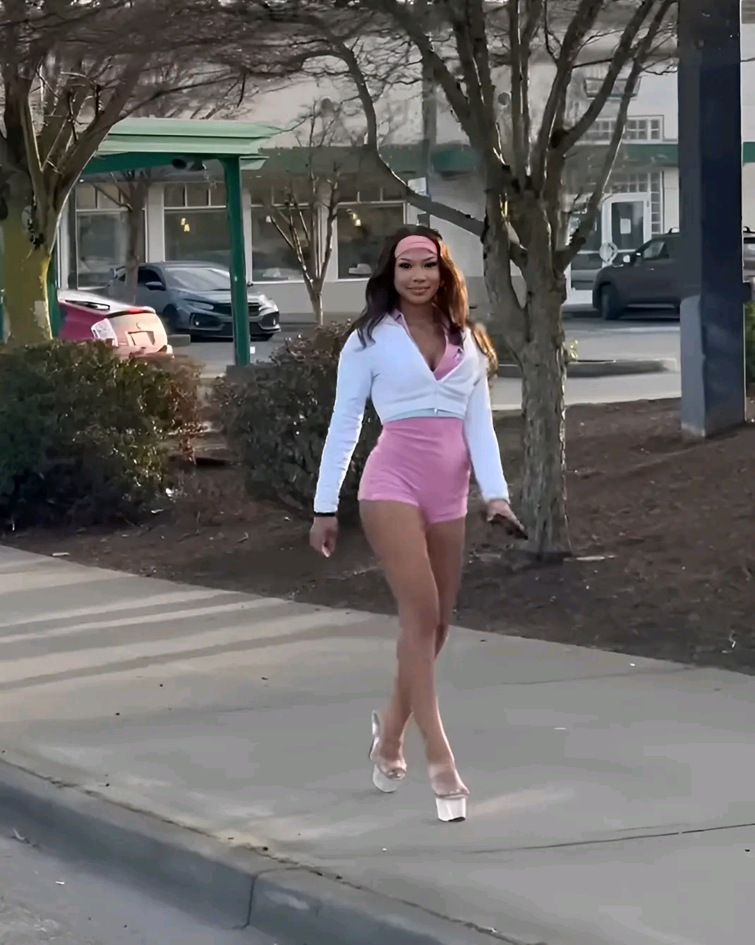 amateur photo 1762221798741