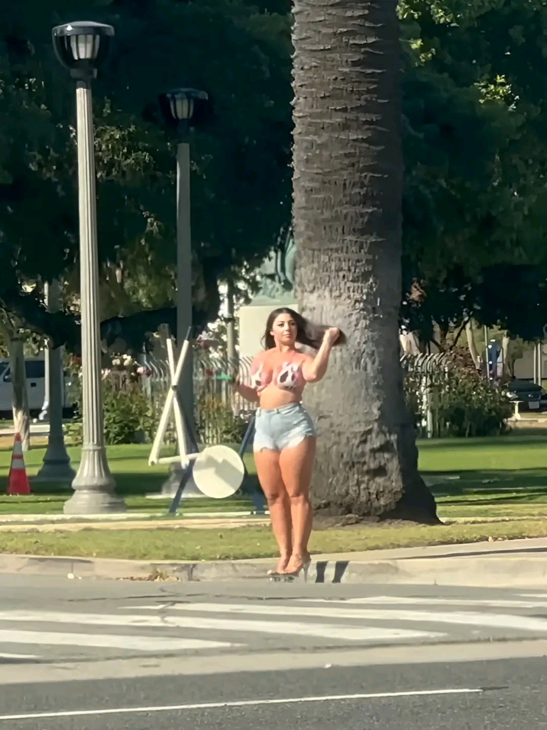 amateur photo 1762221814892