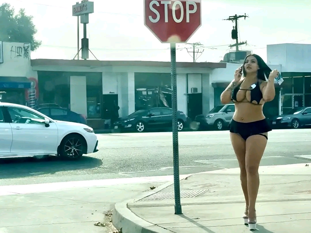 amateur photo 1762580848394