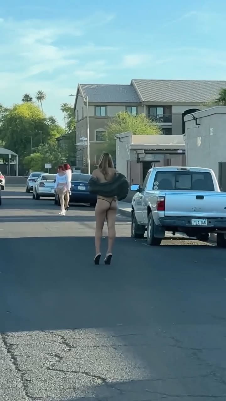 amateur photo FB_IMG_1762186801531