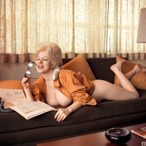 amateur-Foto Couch Leg Blond Furniture Comfort 