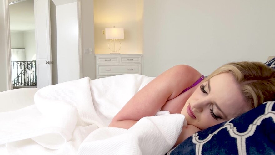 charlie-forde-panty-bandit_1080p.mp4_20240812220401_0014