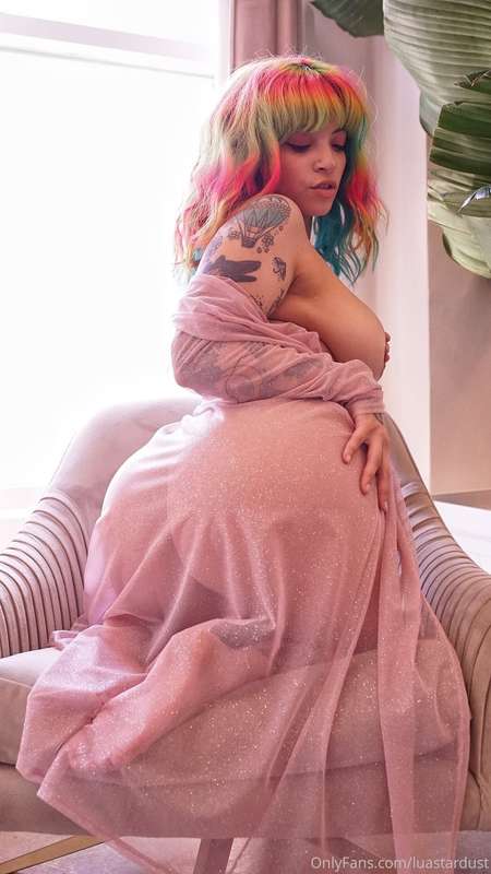 amateur photo b0d2295b6be477115c310b3c39999aed6779dcb45a3d5b892a17bb705ac9926e