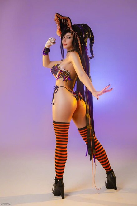 Oichi_Halloween_Tifa_3