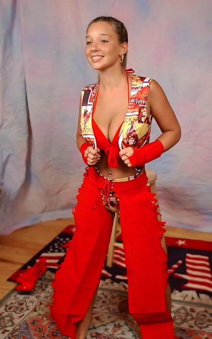 Christina Lucci 214~32