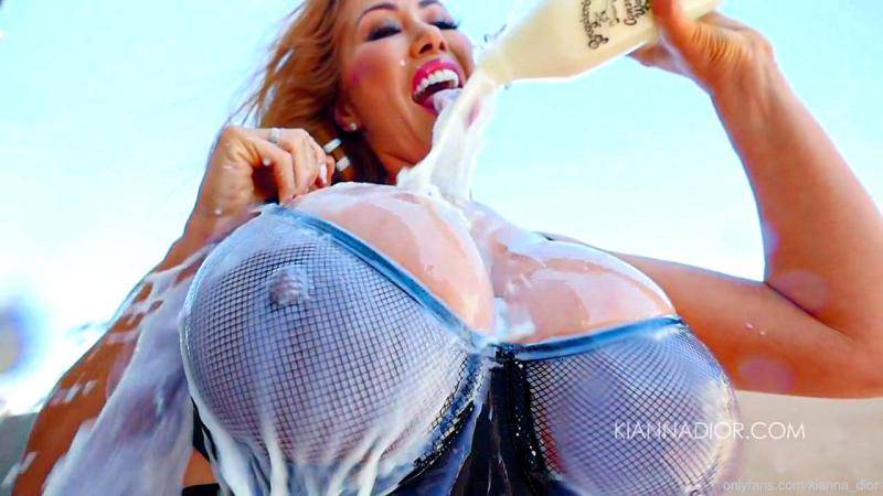 amateur photo 1000016597