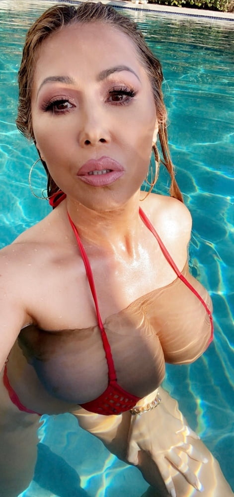 amateur photo 1000016828