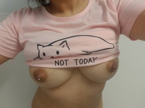 amateur pic Milky Nips ðŸ¥›ðŸ’œ