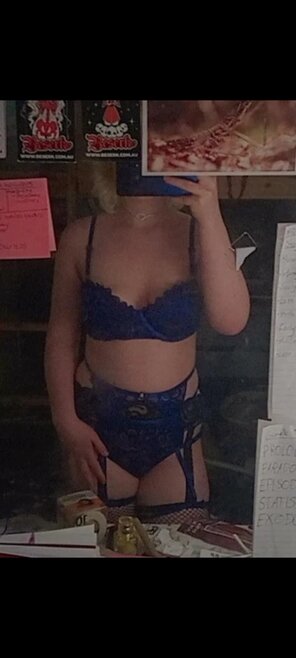 zdjęcie amatorskie 18yo Phoebe_Grey in new lingerie and stockings