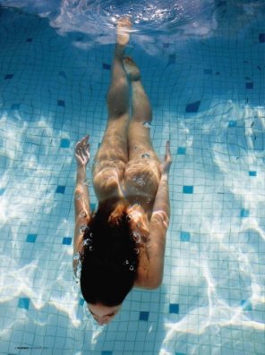 foto amatoriale Underwater thong