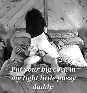 zdjęcie amatorskie Fuck my tight little pussy daddy