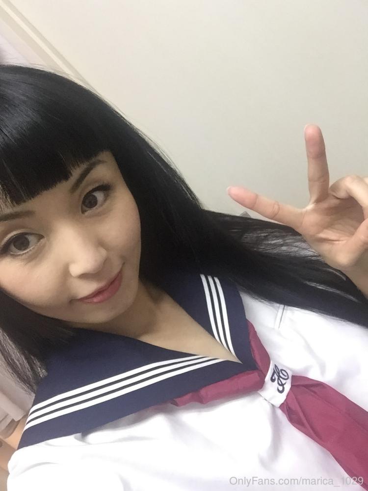 amateur photo r_Asian791