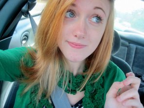 foto amateur Hair Face Lip Green Blond Eyebrow 