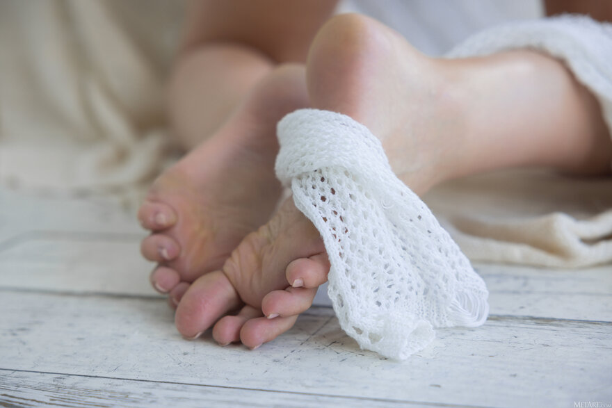 MetArt_White-Textiles_Marie-Berger_high_0097