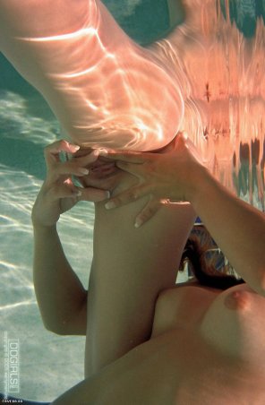 foto amateur The underwater touch!