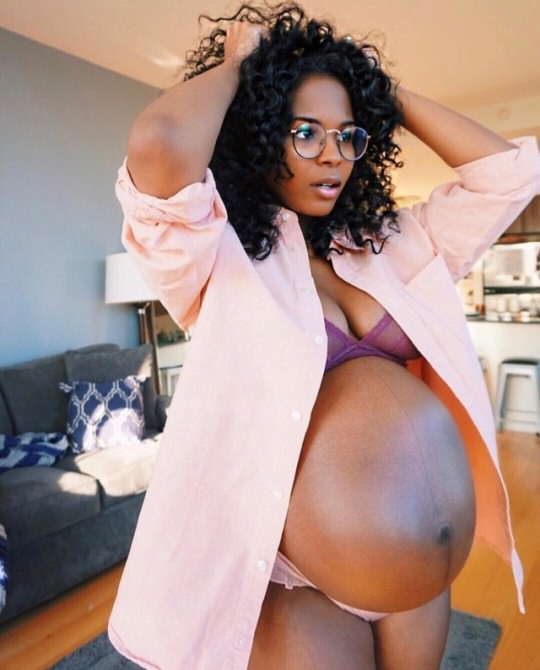 Heavily Pregnant Pornstar - In curls and glasses she's given up trying to cover her heavily pregnant  belly Porn Pic - EPORNER