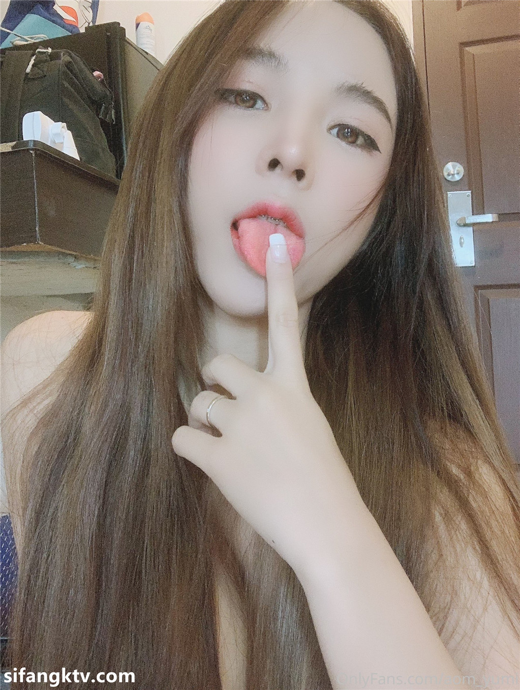 amateur photo 014216d3pzwkfa8aha3fa3