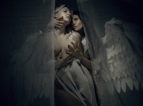 amateurfoto In the arms of an angel