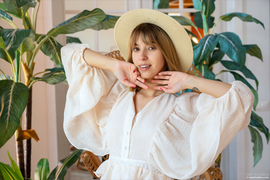 Avery_Understated-Ecstasy_035