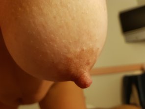 zdjęcie amatorskie pear boob