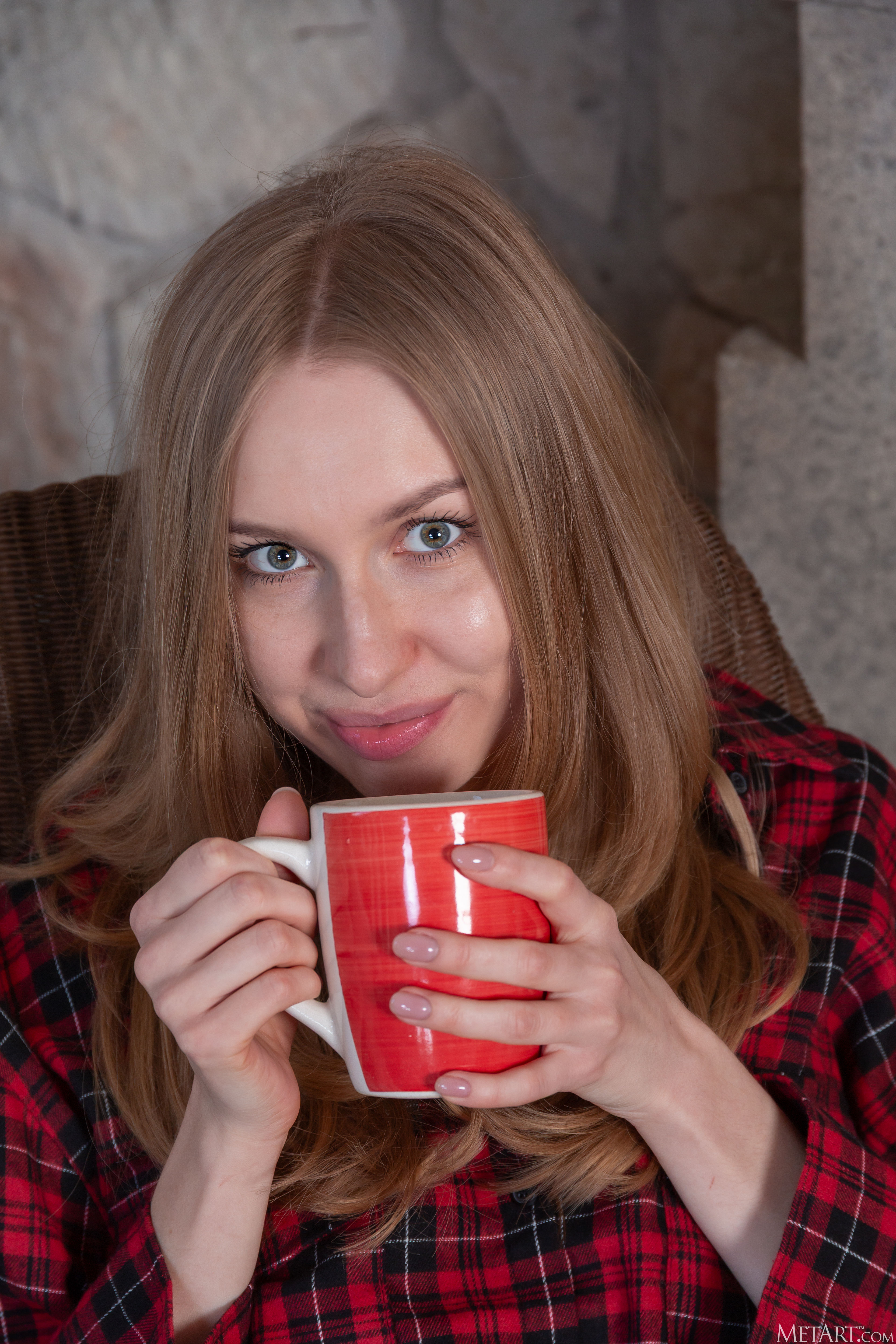 amateur photo MetArt_Autumn-Pause_Lia-Pink_high_0003