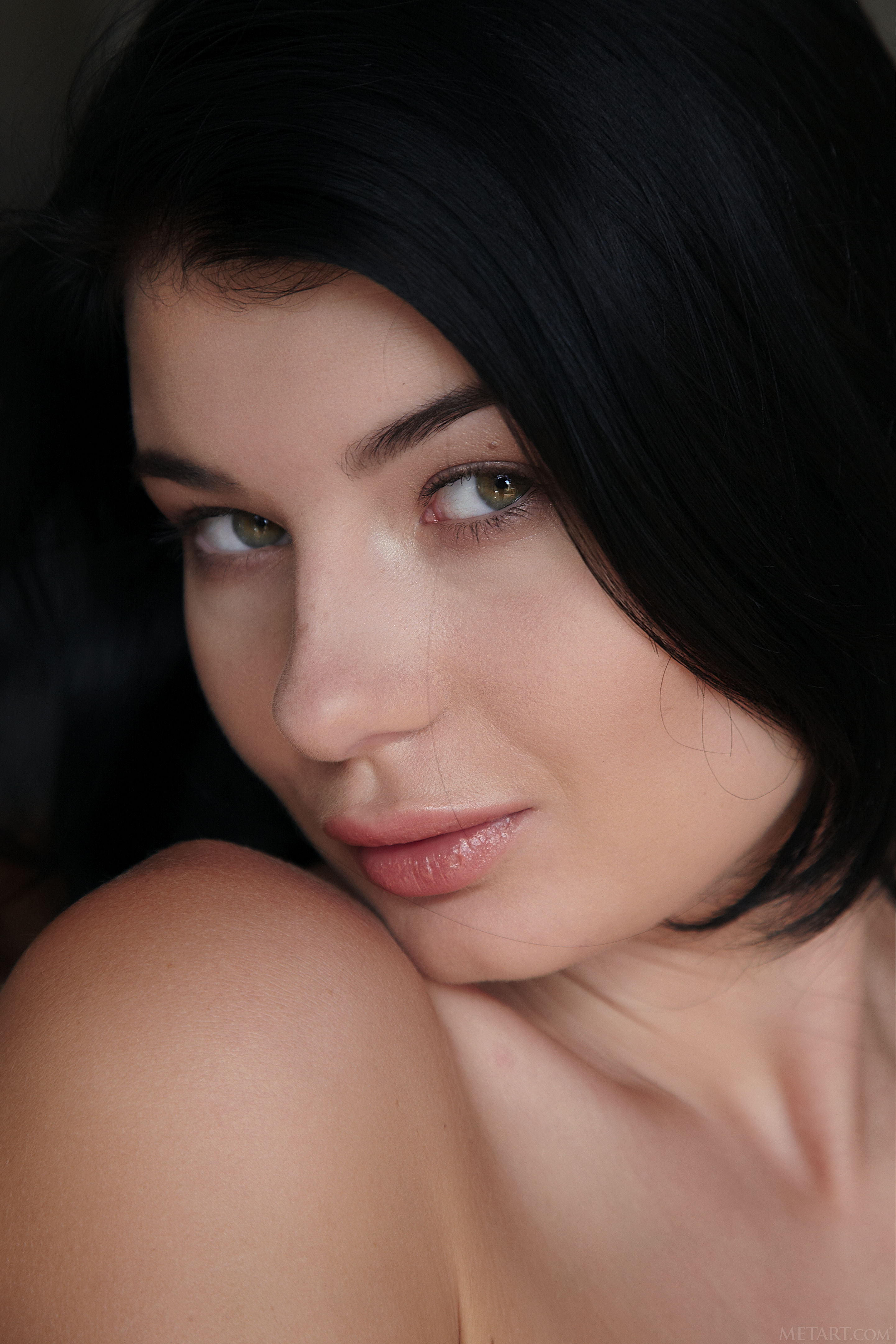 amateur photo metart_bethora_lucy-li_high_0050