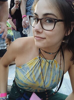 amateur photo Tie-dyed top