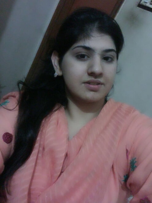 Paki (19) nude