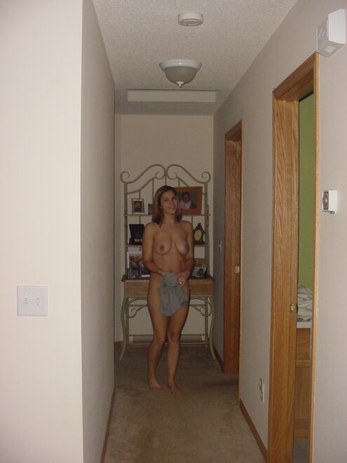 HOLLY (570) nude