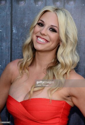 amateur pic Taryn Terrell Fantastic Smile in a Red Dress