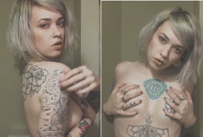amateur-Foto PictureChest tattoos