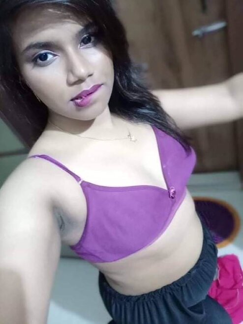 bra-me-desi-girl-ki-hot-boobs-pic