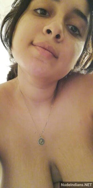 desi-medical-full-nude-girls-photos-viral-by-mistake-34